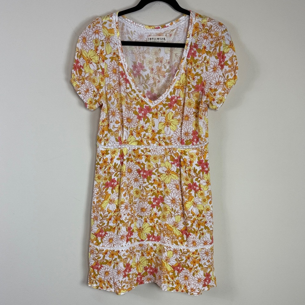 Idyllwind Floral Crochet Trim Pocketed Mini Dress Size Medium